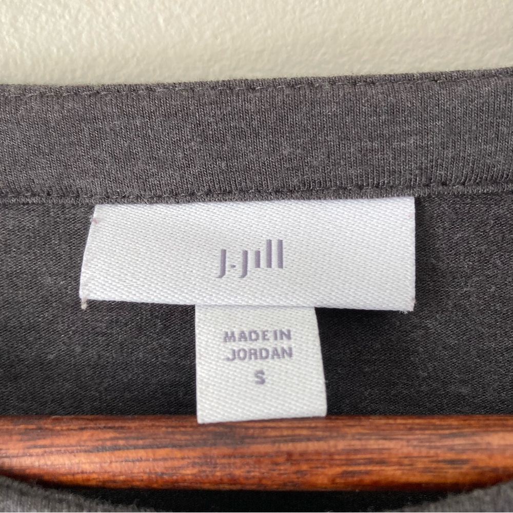 J. Jill Long Tunic Top Keyhole Subtle Shimmer Sparkle Detail Dark Gray Small - Picture 8 of 10